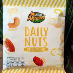 เดลี่นัทผสมแครนเบอร์รี่