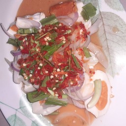 ยำไข่เค็ม