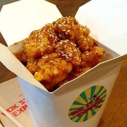 C9. ไก่ทอดผัดซอสเจเนอรัล เทาส์