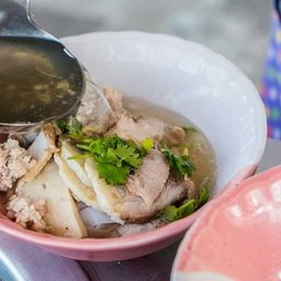 ก๋วยเตี๋ยวน้ำใส