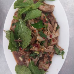 ลาบเนื้อสุก