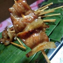 ไก่ย่างหมูปิ้ง