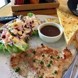 สเต็กหมูพริกไทยดำ