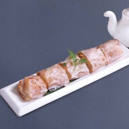 ก๋วยเตี๋ยวหลอดปาท่องโก๋