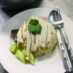 ข้าวสวยไก่ต้ม