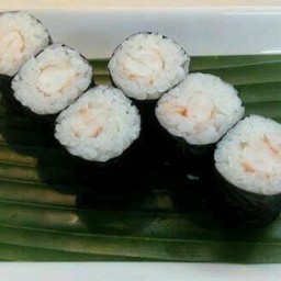 No.8 ข้าวห่อไส้กุ้งต้ม