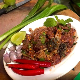 ก้อยขมเนื้อล้วน