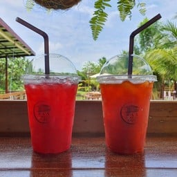 บ้านไม้ คาเฟ่