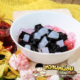 วุ้นมะพร้าว เฉาก๊วย น้ำแดง