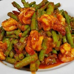 ผัดพริกแกงกุ้ง - ราดข้าว