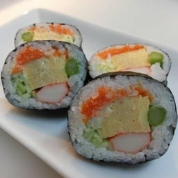 No.19 ข้าวห่อไส้รวม