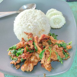 พี่อ้อมข้าวแกง ตามสั่ง