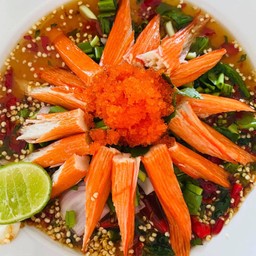 ยำปูอัดไข่กุ้ง