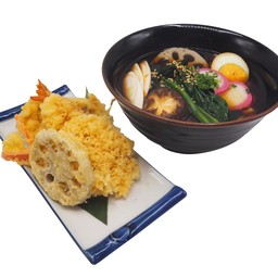 อูด้งร้อนหน้าเทมปุระรวม