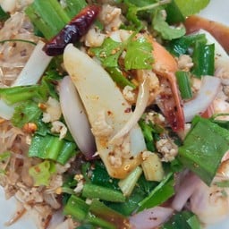 ลาบวุ้นเส้น