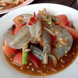 กุ้งสด ตัวใหญ่ ปริมาณสมราคา ติดที่เปรี้ยวโด่งไปนิด สำหรับคนชอบกินเปรี้ยวน่าจะชอบ