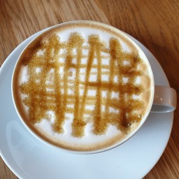 HOT CARAMEL MACCHIATO