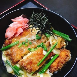 ข้าวหน้าหมูคัตสึด้ง