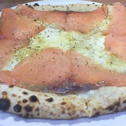 Smoked Salmon & Brie Regular