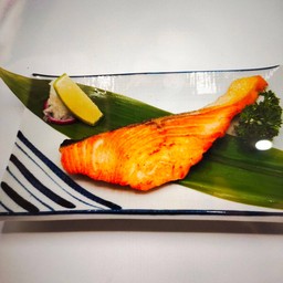 แซลมอนย่างเทริยากิ