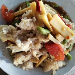 ตำหน่อไม้ขายำ