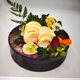 หอยเชลล์ ซาชิมิ