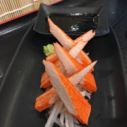 ปูอัดซาชิมิ