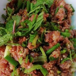 ก้อยหมูมะนาว