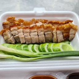 หมูกรอบ (กับข้าว)