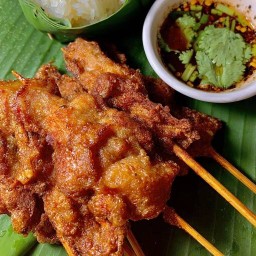 ร้านข้าวเหนียวหมูทอดป้าวรรณ