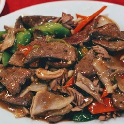 ผัดสามอย่าง