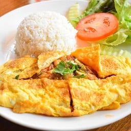 Stuffed omelette