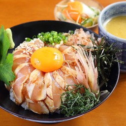ข้าวหน้าไก่ดิบ