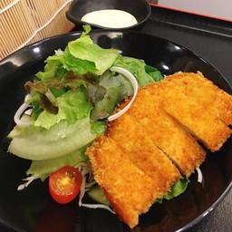 สลัดไก่ทอดวาซาบิมาโย