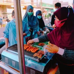 ไก่ย่างฮาลาล(สายกลาง)