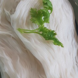 เส้นขนมจีน