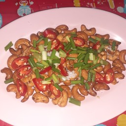 ทอดเม็ดมะม่วงหิมพาน
