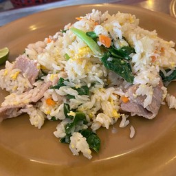 ข้าวผัดหมูหมัก