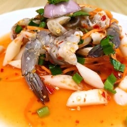 ยำไหลบัวกุ้งสด