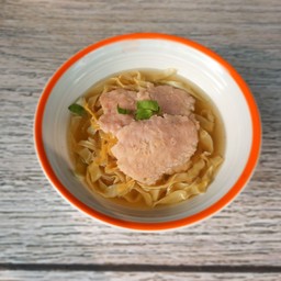 ก๋วยเตี๋ยวน้ำใสหมูลอย