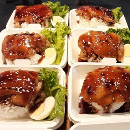 ข้าวหน้าไก่เทอริยากิ หลาดชิลวา