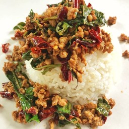 ร้านเขียวเตี๋ยวหมูกระเพราโบราณ