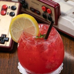 สตรอเบอรี่เลม่อนเนด