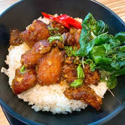 กะเพราไก่กรอบ
