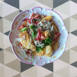 ยำไข่ดาว