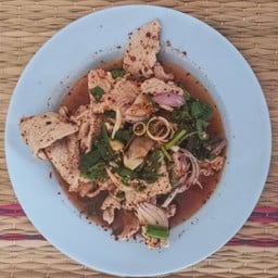 หมูน้ำตก