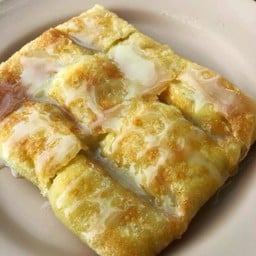 โรตีกล้วยใส่ไข่