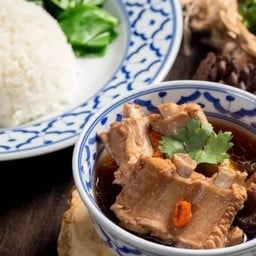 ครัวตุ๋นซุปเปอร์ สาขาดินแดง