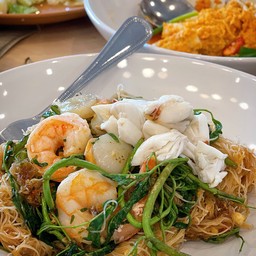 หมี่กระเฉดทะเล