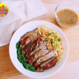 บะหมี่แห้งเป็ดย่าง